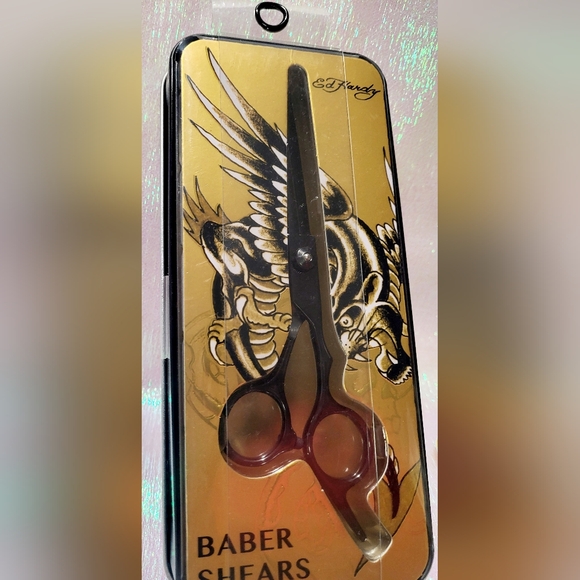 Ed Hardy bundle - Picture 7 of 10